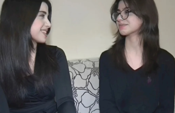 İmtahanda yüksək bal toplayan bacılar: Biri memar, digəri hüquqşünas olmaq istəyir — VİDEO