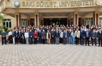 Seyran Səxavət Bakı Dövlət Universitetində tələbələrlə görüşüb - FOTOLAR