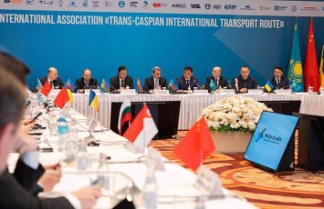 ADY sədrinin iştirakı ilə Orta Dəhlizin inkişafı üzrə mühüm sənədlər imzalanıb - FOTO