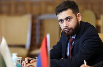 Kostanyan: Ermənistan regionda kommunikasiyaların qurulmasında maraqlıdır