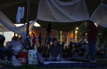 Pərbi poliqonda yanğın baş verdi - 1500-dən çox insan təxliyə olundu