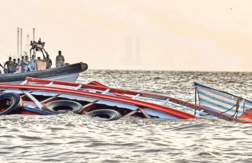 Gəzinti kateri qəzaya uğrayıb, ölənlər var