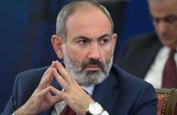 Qələbə paradından imtina: Paşinyanın Rusiyadan məsafə strategiyası dərinləşir