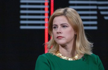 Премьер Латвии подала в отставку