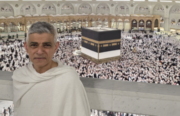 London meri Həcc ziyarətini icra etdi...-FOTO+VİDEO