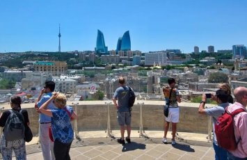 Azərbaycana Asiyanın əsas bölgəsindən turist axını 24 %-ə yaxın azalıb