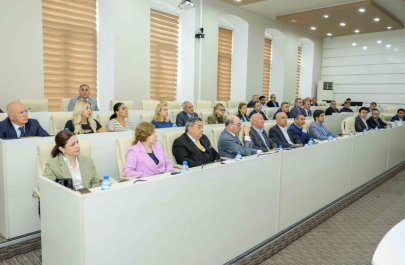 UNEC-in universitetdaxili III qrant müsabiqəsində 6 layihə qalib oldu - FOTO