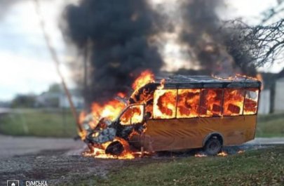 Ukraynada və Rusiyada gecə dron döyüşü: dağıntılar, yanğınlar və enerji kəsintiləri