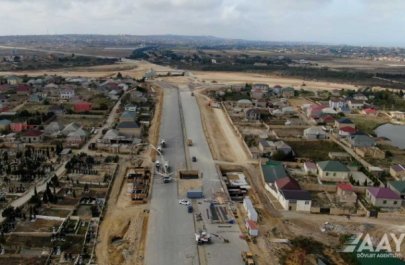 Yeni piyada keçidinin inşası davam etdirilir - VİDEO