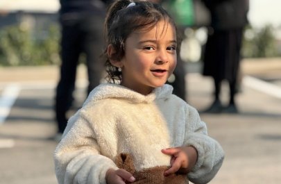 Növbəti köç karvanı Zəngilanın Məmmədbəyli kəndinə çatıb, açaralr təqdim olunub - FOTOLAR