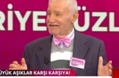 49 illik evliliyini bitirin kişi efirdə sevincindən RƏQS ETDİ - VİDEO