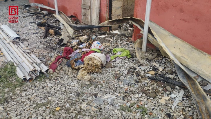 В Кюрдамире полностью сгорел двухэтажный жилой дом-ФОТО