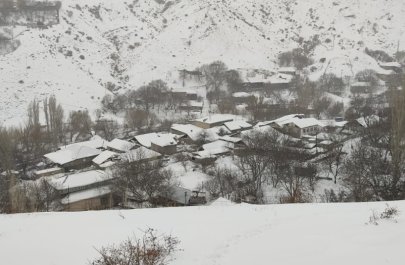 Biçənək kəndinə 43 santimetr qar yağıb - FOTOLAR