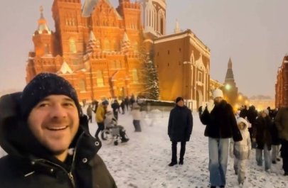 Emin Ağalarovun ailəsi ilə Moskva gəzintisi - VİDEO