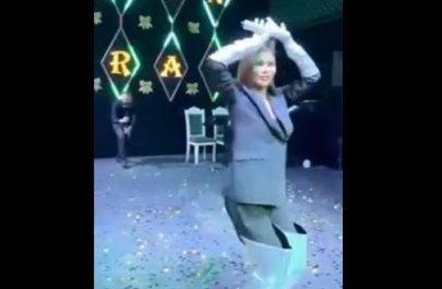 Aysunun geyimi tənqid edildi - VİDEO