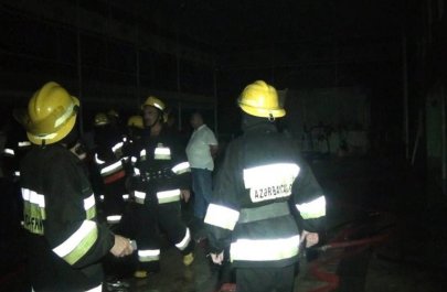 Пожар в центре Баку потушен-ОБНОВЛЕНО-ВИДЕО