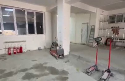 Bakıda yaşayış binasının anbarında yanğın təhlükəsi aradan qaldırıldı - VİDEO