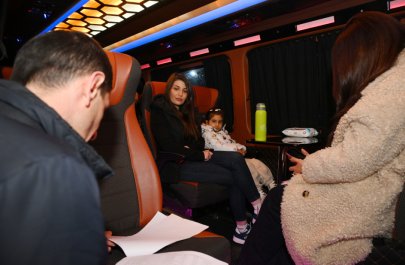 Horovlu kəndinə növbəti köç yola salındı - FOTO