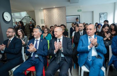 Meksikada “Türk dilləri ailəsi: ilk yazılı mətnlərdən müasir dövrə qədər” mövzusunda konfrans keçirilib - FOTO