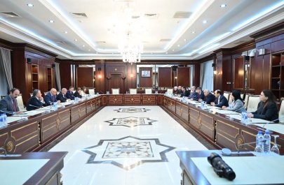 Milli Məclisdə dövlət–din münasibətləri və ictimai iştirakçılıq mövzusu müzakirə olunub