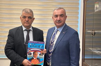 Fazil Mustafa Tərlan Qasımovla görüşüb