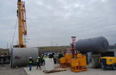 Müşfiqabad hövzəsində kanalizasiya kollektorları və tullantı sutəmizləyici qurğu tikilir – FOTO/VİDEO