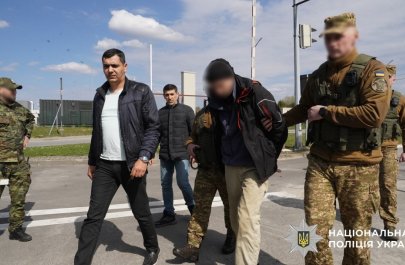 Ukrayna hərbi əsiri Azərbaycana təhvil verib - FOTO/VİDEO