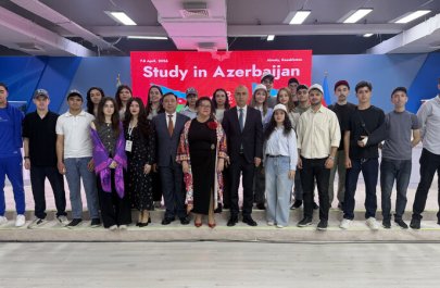 ADNSU Almatıda keçirilən “Study in Azerbaijan” sərgisində yüksək səviyyədə təmsil olundu - FOTO