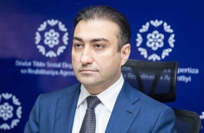 TƏBİB-in yeni rəhbəri 17 gün əvvəl təyin olunan müşaviri işdən çıxardı - FOTO