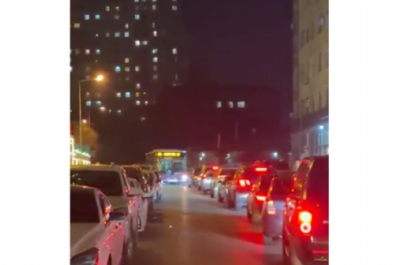 Bakıda avtobuslar bu yolu keçə bilmirlər - VİDEO