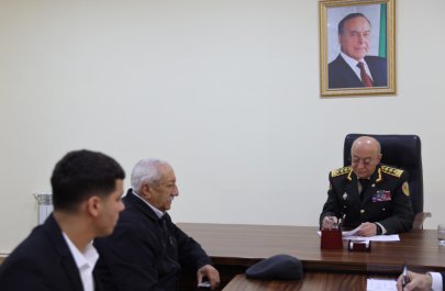 Kəmaləddin Heydərov Xankəndi şəhərində vətəndaşları qəbul etdi - FOTO