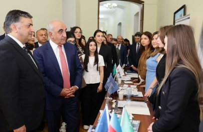 XVII UNEC Karyera və əmək yarmarkası keçirilib - FOTO
