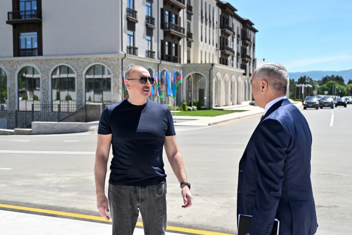 Prezident Xankəndidə əsaslı şəkildə yenidən qurulmuş Mədəniyyət Mərkəzinin açılışında - FOTO
