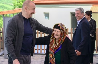 Şuşada Prezidentlə maraqlı söhbət: qızımı niyə gətirməmisən?