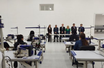 Xocalıdakı “Qarabağ Tekstil Evi”ndə çalışacaq şəxslər üçün peşə kurslarının təşkilinə başlanılıb - FOTO