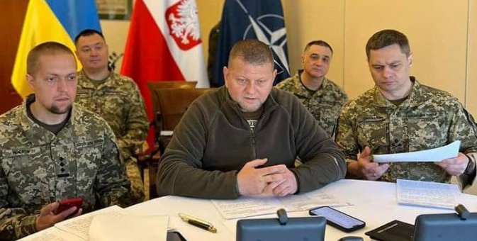 Залужный указал представителям НАТО на перехват инициативы у России