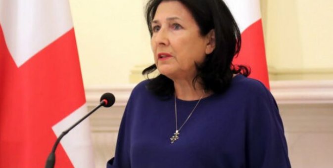 Президент Грузии заявила, что наложит вето на закон об иноагентах