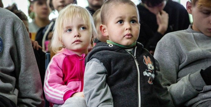Rusiya oğurladığı Ukrayna uşaqlarının bir hissəsini geri qaytaracaq