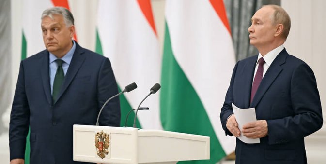 Европарламент официально осудил встречу Орбана с Путиным