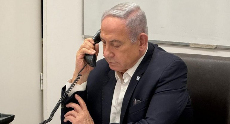 Netanyahu Makronu öncə təhqir etdi, sonra telefonla danışdı